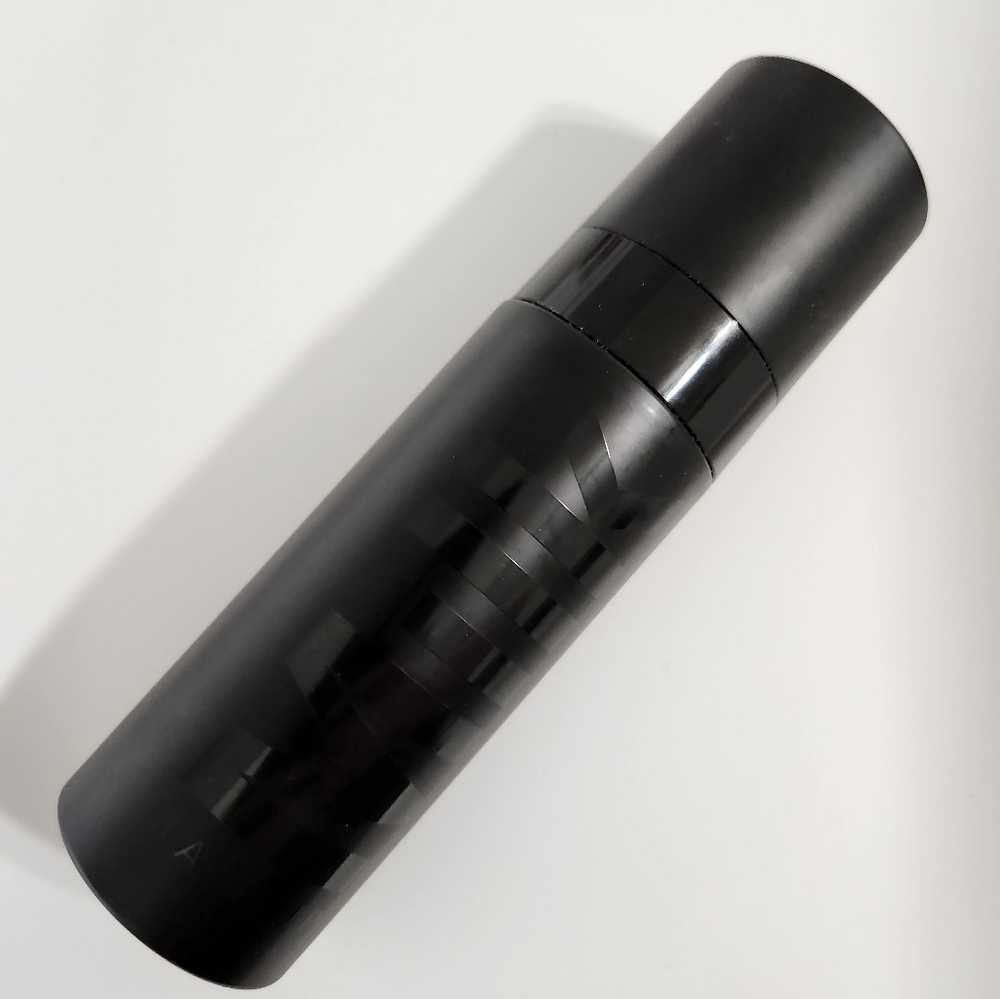 Milk • Pore Eclipse Setting Spray - Picture 6 of 7